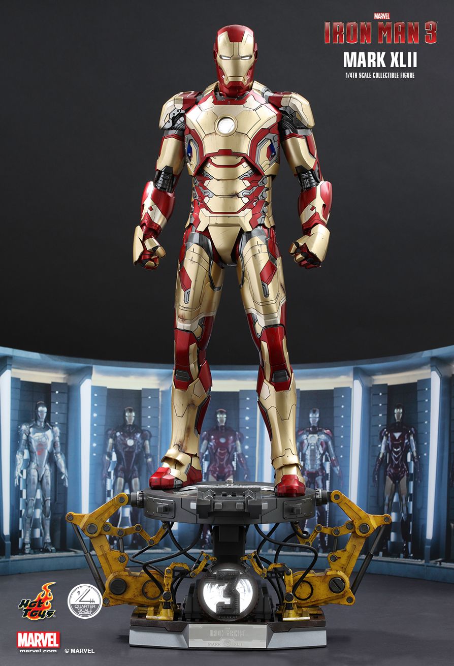 JualHotToys.com Toko JUAL HOT TOYS Iron Man Mark XLII 42 Deluxe Quarter Scale QS008 1/6 Movie Action Figure Harga Murah - MISB Produk Distributor Resmi Jakarta Indonesia