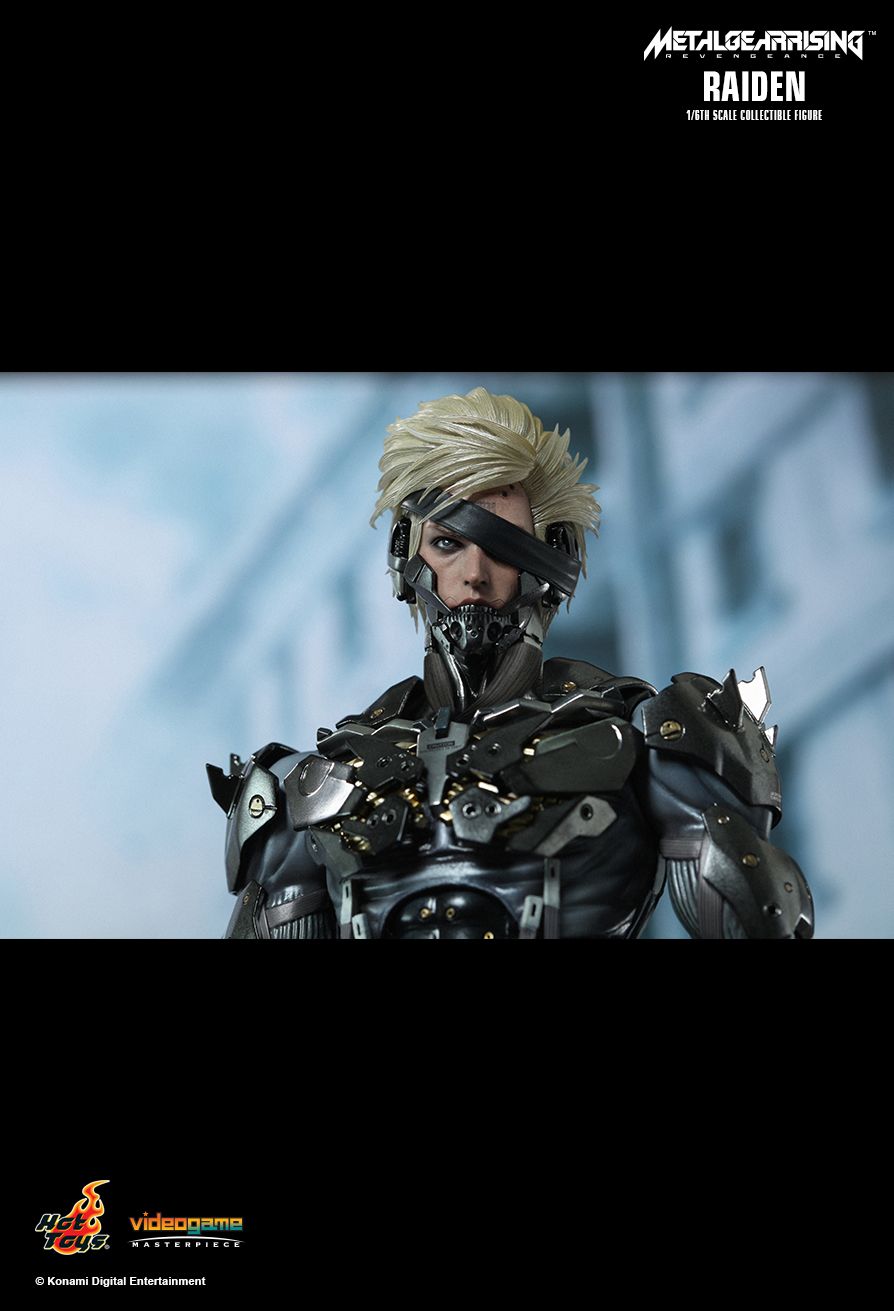 JualHotToys.com Toko JUAL HOT TOYS RAIDEN Metal Gear Rising VGM17 1/6 Game Figure Harga Murah - MISB Produk Distributor Resmi Jakarta Indonesia